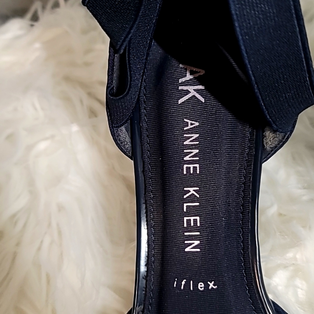 Anne Klein Blue High Heels Sleek  Design - Picture 2 of 7